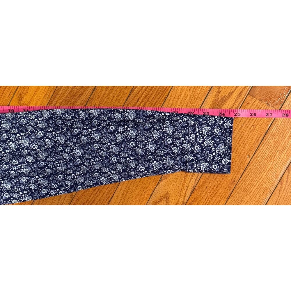 CREMIEUX Performance | Floral Trim Fit Button Up | Small - Picture 6 of 10